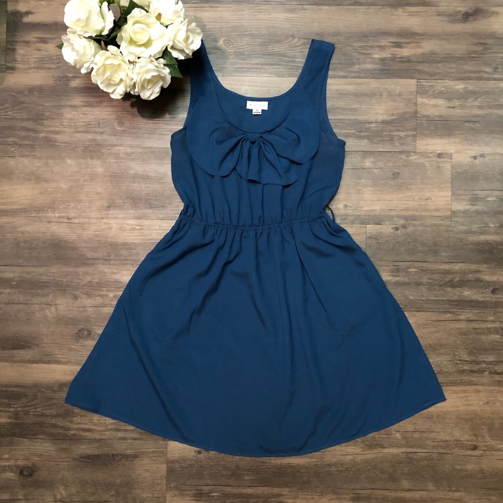 Bow Dress